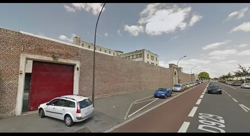 Amiens : Eric Dupont-Moretti et Elisabeth Borne présentent un plan...