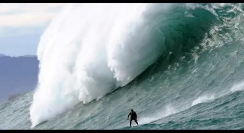 JO de Paris 2024 : mais quand le feuilleton "Surf" va-t-il prendre...