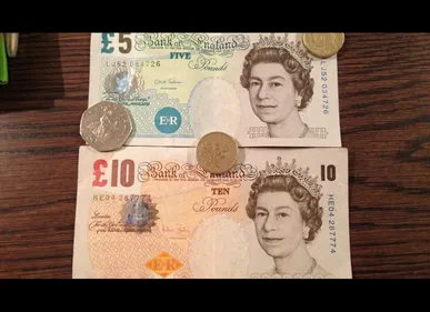 Brexit : la livre sterling en chute libre