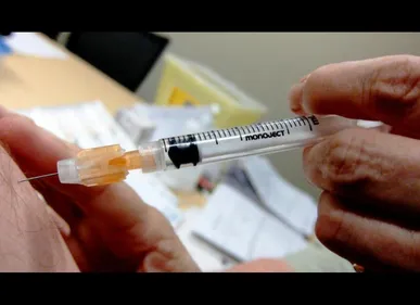 Grippe : on pourra bientôt se faire vacciner en pharmacie