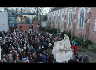 Avelin (59) : La cérémonie des vœux et la descente du père Noël...