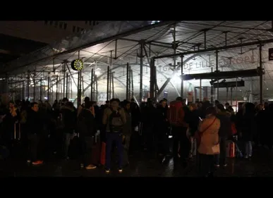 La gare Lille-Europe évacuée après un colis suspect