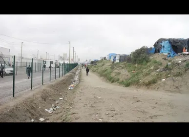 Calais : un appel aux citoyens pour nettoyer l'ancienne jungle