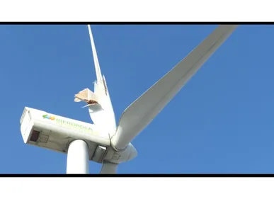 Nurlu (80) : La pâle d'une éolienne se décroche