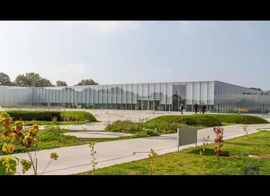 Lens : l'hôtel 4 étoiles en face du Louvre-Lens va ouvrir en été 2018