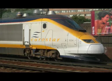 Sans chauffage ni électricité, la galère des 400 passagers d'un...