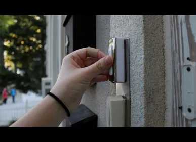 Amiens : deux adolescents frappés pour une simple partie de sonnette .