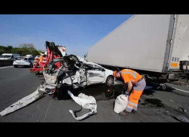 Cinq blessés dans un impressionnant carambolage sur l’A1 près de...