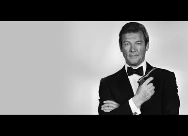 Le britannique Roger Moore, inoubliable James Bond, est mort à...