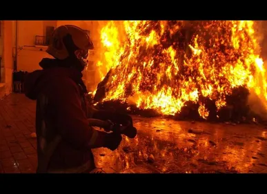 Saint-Omer : des pompiers appelés pour un incendie retrouvent le...