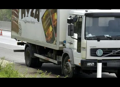 Saint-Laurent-Blangy (62) : Deux migrants découverts dans un camion
