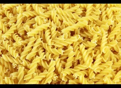 Fipronil : des pâtes et des pommes dauphines retirées du marché