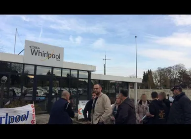 Un accord signé pour la réindustrialisation du site Whirlpool à Amiens
