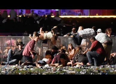 Fusillade à Las Vegas : le dernier bilan s'élève à plus de 50 morts