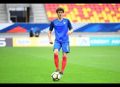 Football : une première pour l'ancien lillois Benjamin Pavard en...