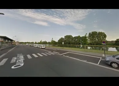 Saint-Quentin : un joggeur plonge dans le canal pour sauver une...