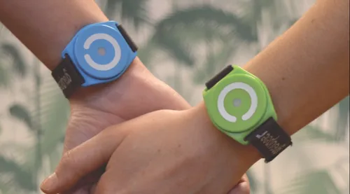 Des bracelets connectés pour éviter de perdre les enfants