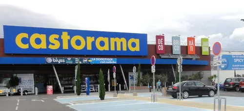 Plus de 400 suppressions de postes chez Castorama et Brico-Dépôt