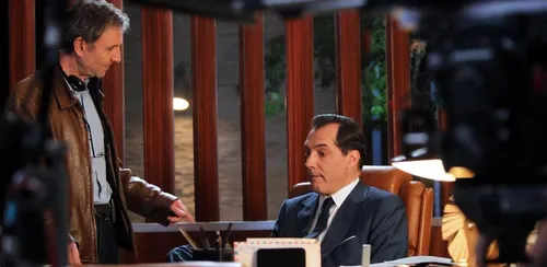 La série “Les petits meurtres d'Agatha Christie” recherchent deux...