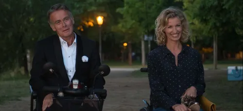 Cinéma : « Tout le monde debout » dépasse « La Ch'tite Famille » au...