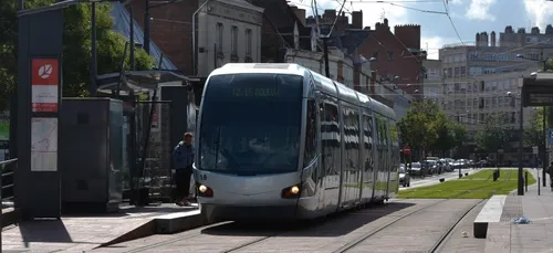 Valenciennes : des contrôleurs violemment agressés par des...