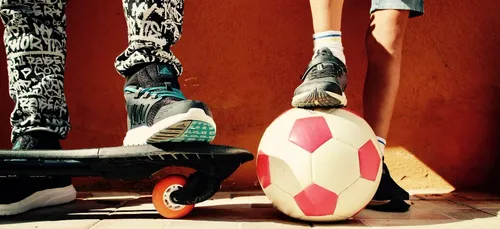 Ballons, raquettes et filets de sport en prêt gratuit à la...