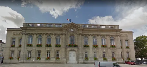 Beauvais : début de la grève des agents municipaux