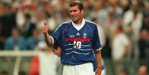 Quand le club d'Amiens propose d'accueillir Zinedine Zidane...