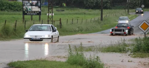 La région de nouveau touchée par des inondations et des coulées de...