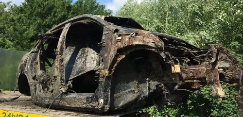 A la pêche aux épaves de voitures dans l'Oise