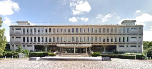 Beauvais : prison supplémentaire pour un détenu violent