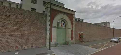 Amiens : un surveillant agressé devant les portes de la prison hier...
