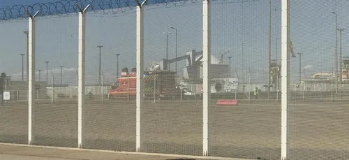 Calais : Un véhicule suspect neutralisé aux abords du port