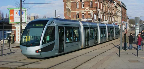 Valenciennes : la station de tram Hôtel-de-ville à nouveau...