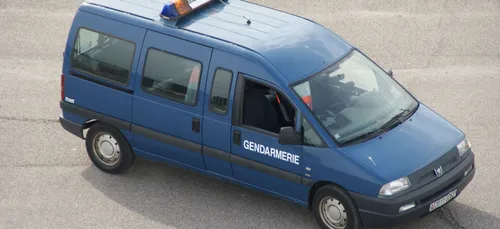 Doudeauville (62) : Un homme tue sa mère, blesse son père ainsi que...