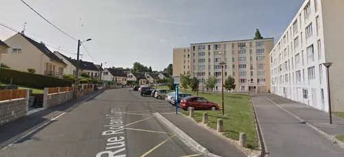 Saint-Quentin : un jeune de 19 ans gravement blessé après une chute...