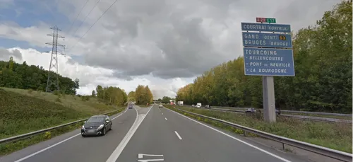 Tourcoing : un feu tricolore mis en service aujourd'hui à l'entrée...