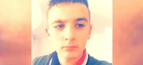 Lens : un demi-millier de personnes pour un dernier hommage à Théo...