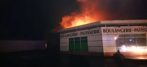 Noailles (60) : une boulangerie industrielle détruite par un incendie
