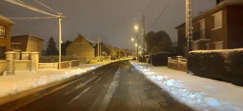 Neige : nos cinq conseils de conduite pour bien rentrer à la maison