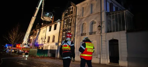 Beauvais : un homme saute du deuxième étage pour échapper à...
