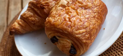 84% des Français disent manger un pain au chocolat, et non une...