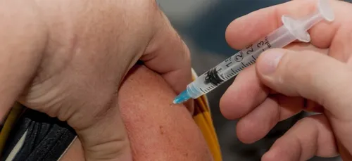 Facebook veut lutter contre les fake news sur les vaccins