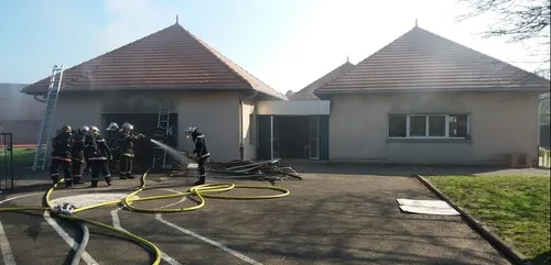 Incendie dans une école de l'Oise ce matin