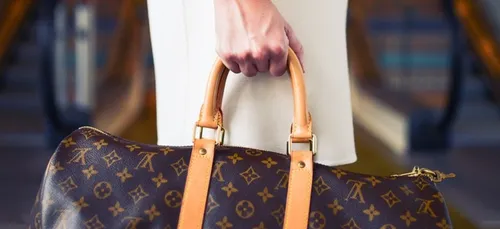 Chantilly : les cambrioleurs emportent 80.000€ de maroquinerie de luxe