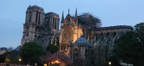 La contribution nationale pour Notre Dame de Paris est ouverte