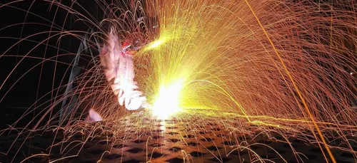 Deux ouvriers brûlés par l'explosion d'une bouteille de gaz