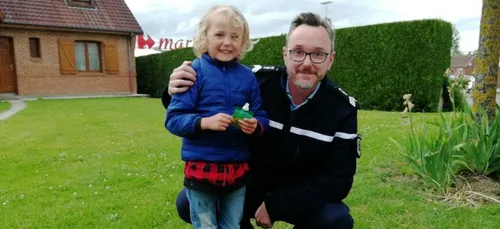 Pas-de-Calais : un gendarme sauve un enfant en train de s'étouffer