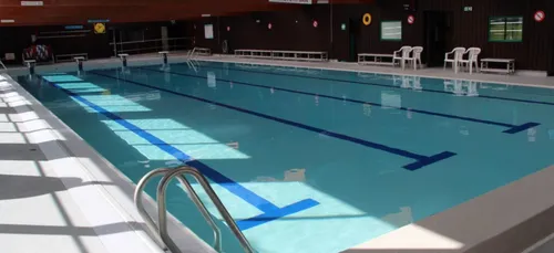 Presque une semaine après son évacuation, la piscine intercommunale...