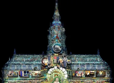 Le mapping Urba Ixo revient se projeter sur l’hôtel de ville de...